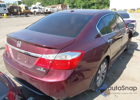2013 Honda Accord Touring из США, поврежденный, VIN 1HGCR3F94DA026838